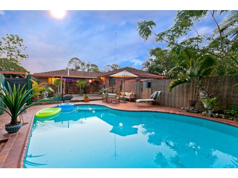 28 Lake View Drive, Thornlands QLD 4164