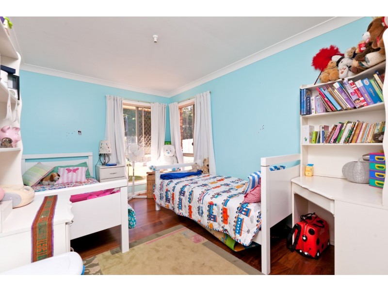 1 Regency Street, Victoria Point QLD 4165