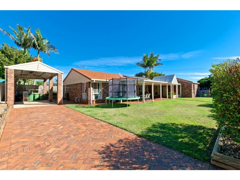 1 Regency Street, Victoria Point QLD 4165