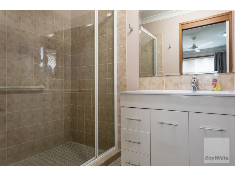 11 Muirhead Court, Victoria Point QLD 4165