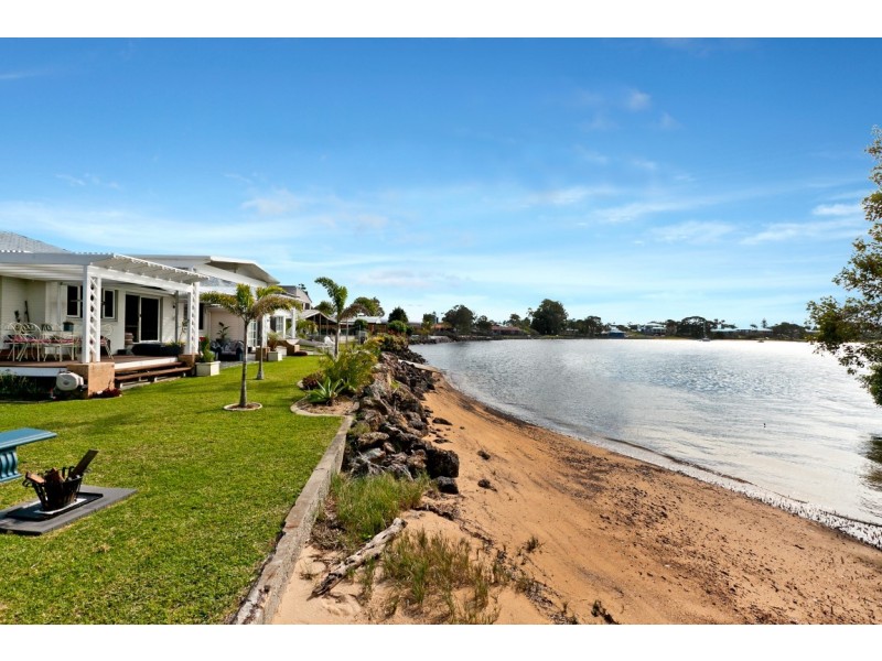 31 Base Street, Victoria Point QLD 4165