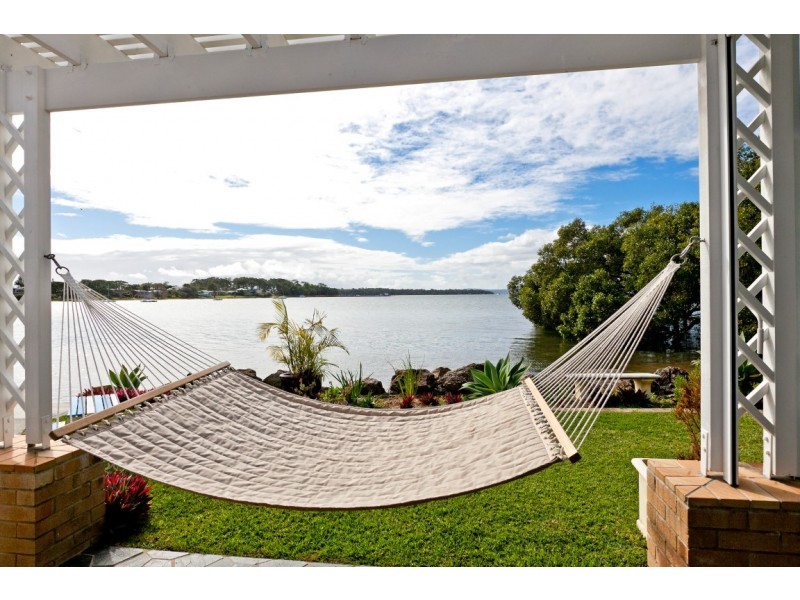 31 Base Street, Victoria Point QLD 4165