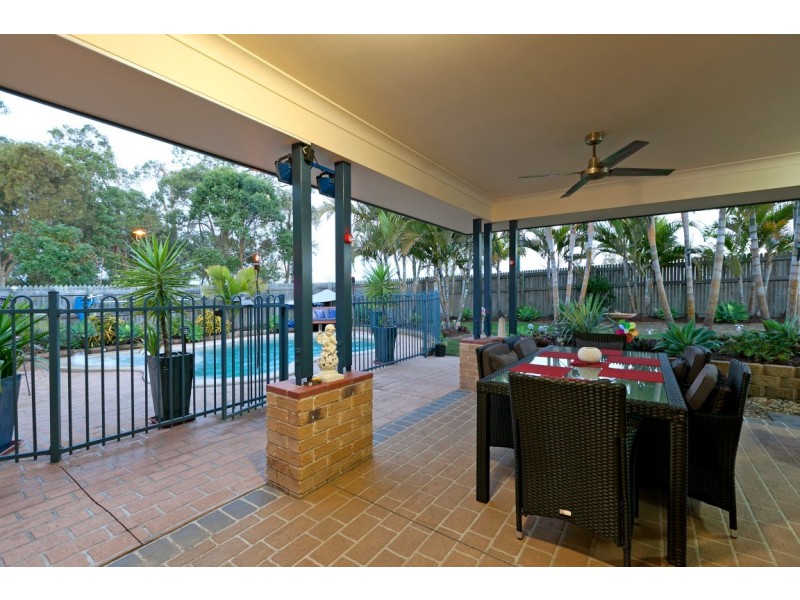 43 McConechy, Victoria Point QLD 4165