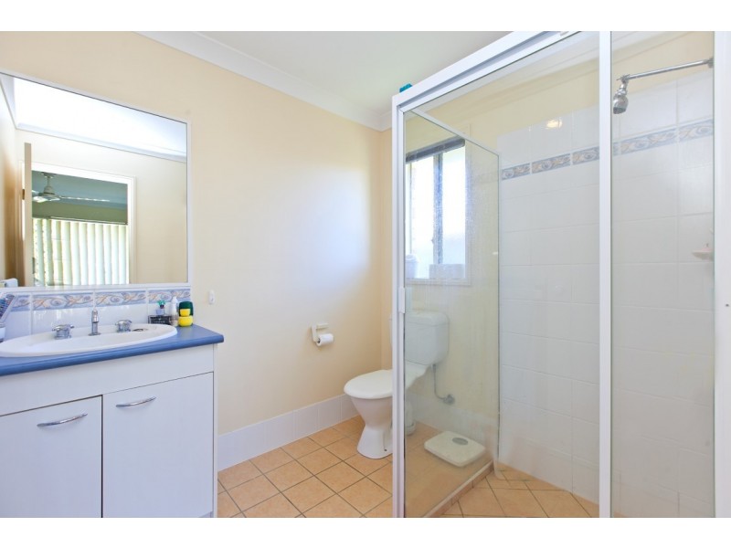 5 Crestlea Street, Victoria Point QLD 4165