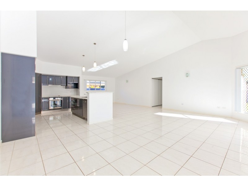15 Creekwood Street, Victoria Point QLD 4165