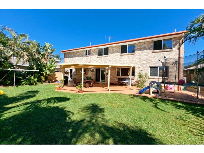 16 Adrian Street, Victoria Point QLD 4165