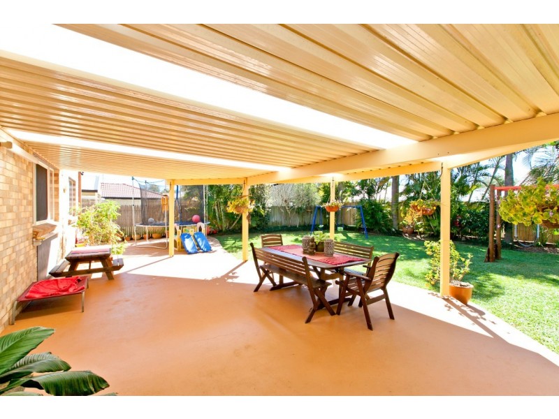 16 Adrian Street, Victoria Point QLD 4165