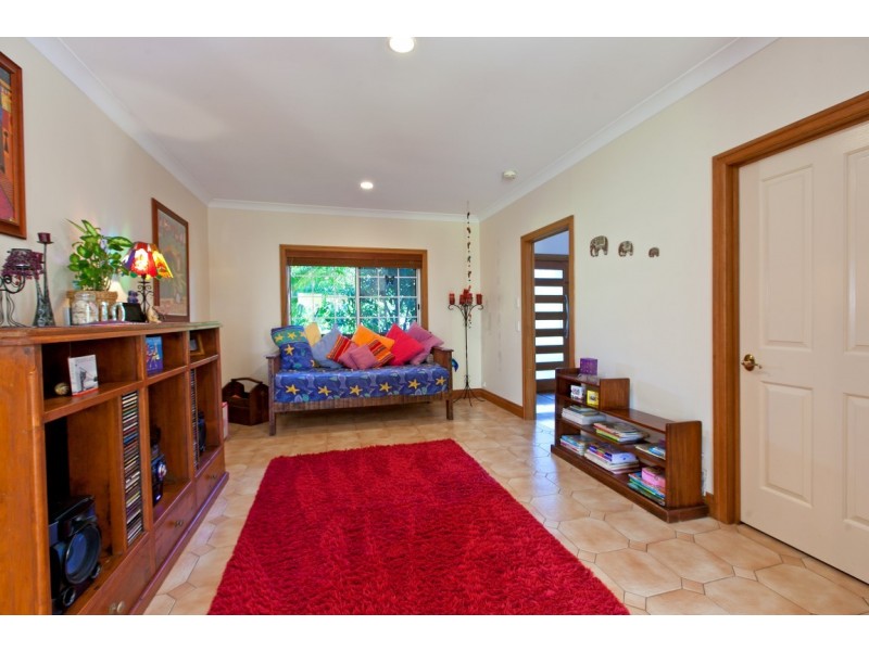 16 Adrian Street, Victoria Point QLD 4165