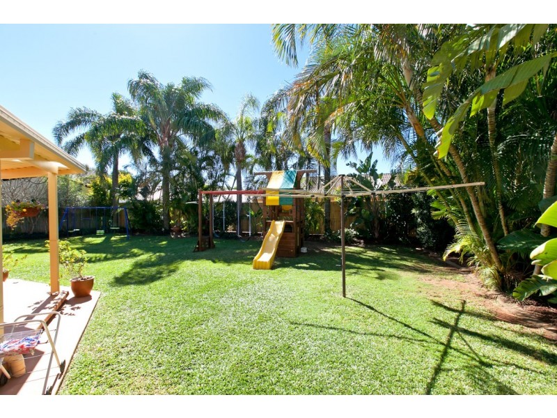 16 Adrian Street, Victoria Point QLD 4165