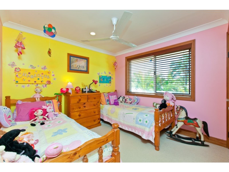 16 Adrian Street, Victoria Point QLD 4165