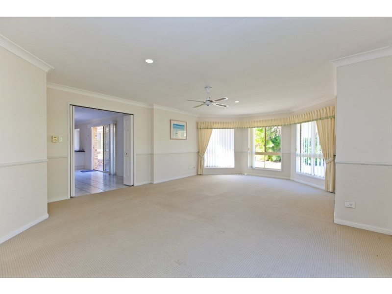4 Constance Court, Victoria Point QLD 4165