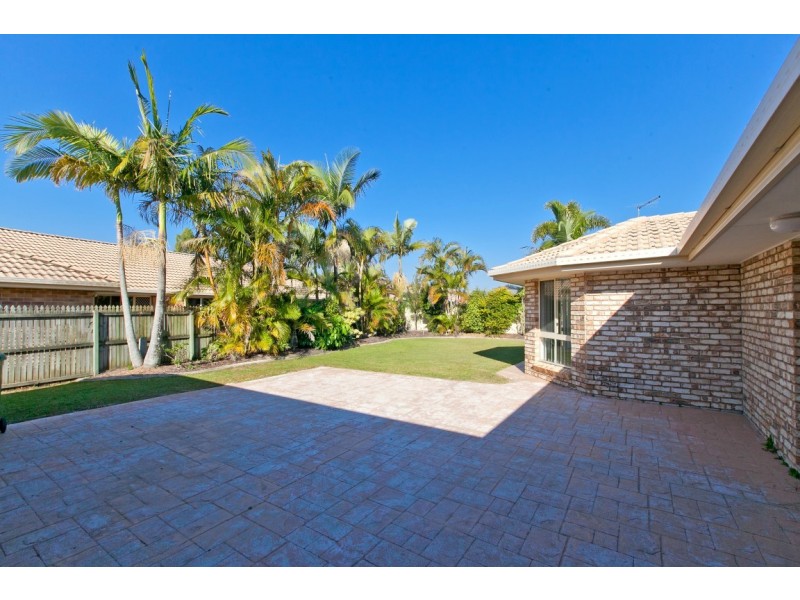 4 Constance Court, Victoria Point QLD 4165