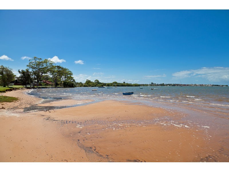 5 Sutton Street, Victoria Point QLD 4165