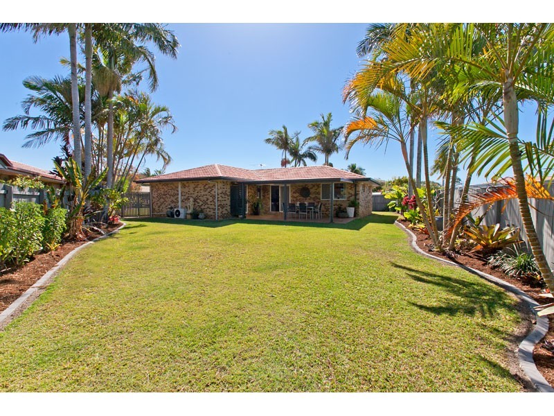 15 Spruce Avenue, Victoria Point QLD 4165