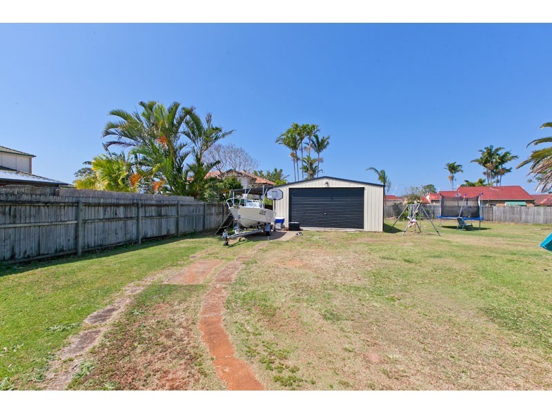 8 Brimblecombe Street, Victoria Point QLD 4165