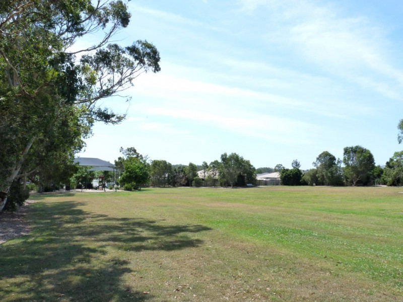 5 Crestlea Street, Victoria Point QLD 4165