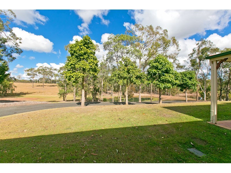 68-70 Kinross Road, Thornlands QLD 4164