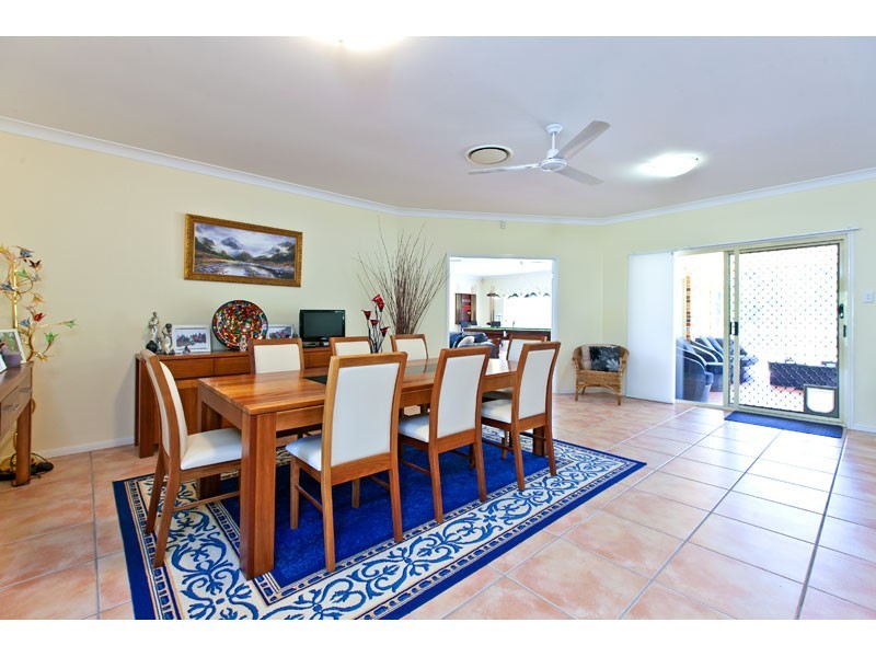 68-70 Kinross Road, Thornlands QLD 4164