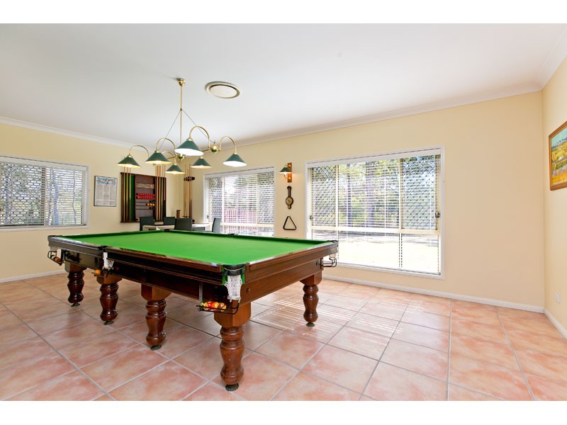 68-70 Kinross Road, Thornlands QLD 4164