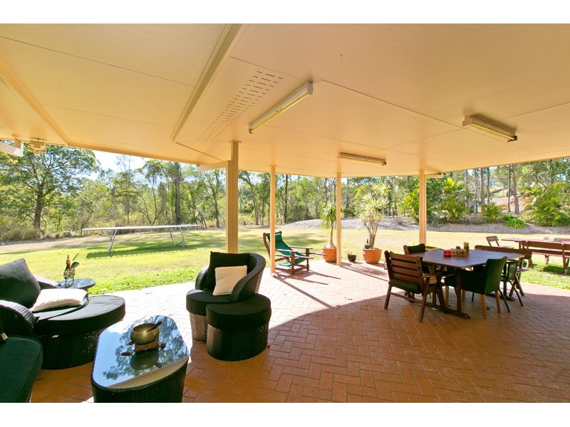 68-70 Kinross Road, Thornlands QLD 4164