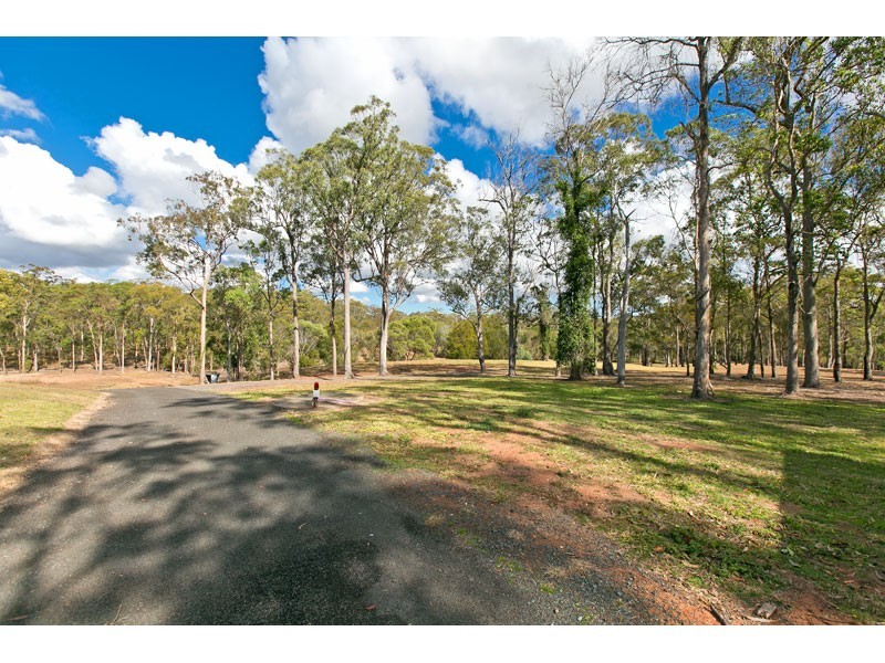 68-70 Kinross Road, Thornlands QLD 4164