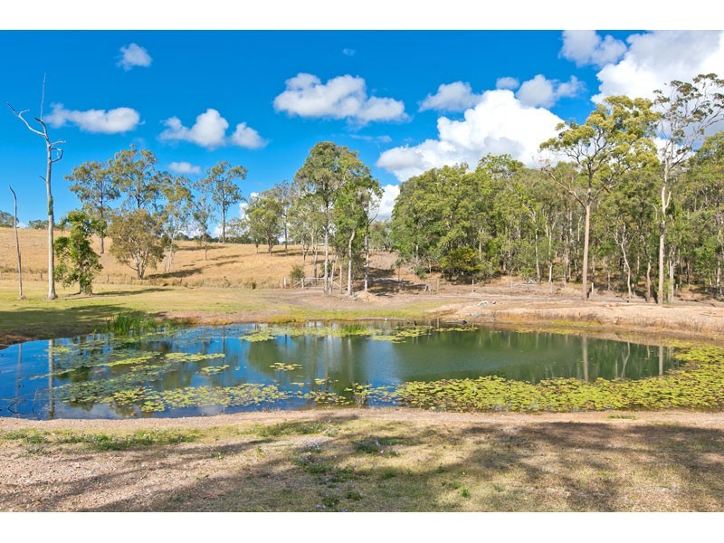 68-70 Kinross Road, Thornlands QLD 4164