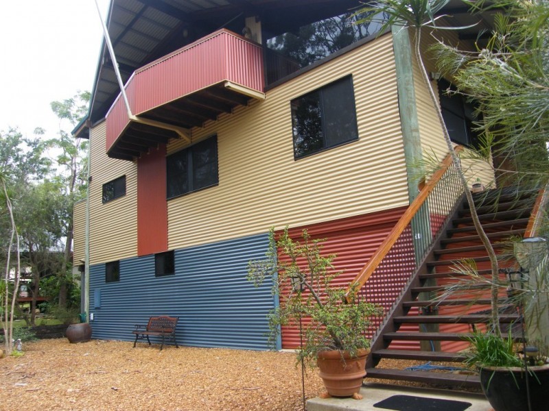 31 Perulpa Street, Coochiemudlo Island QLD 4184