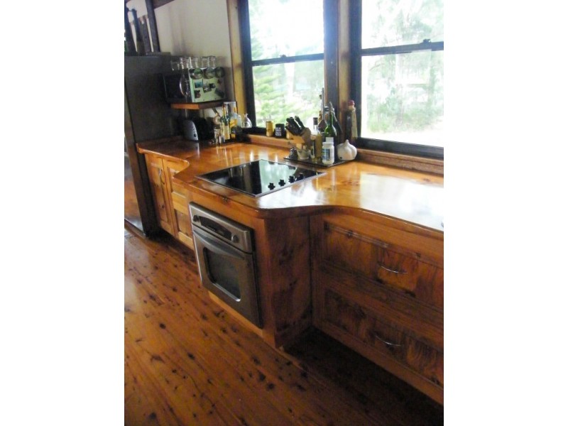 31 Perulpa Street, Coochiemudlo Island QLD 4184