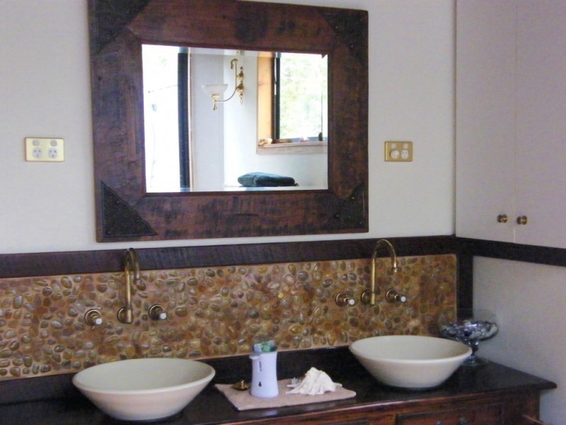 31 Perulpa Street, Coochiemudlo Island QLD 4184