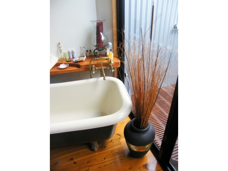 31 Perulpa Street, Coochiemudlo Island QLD 4184