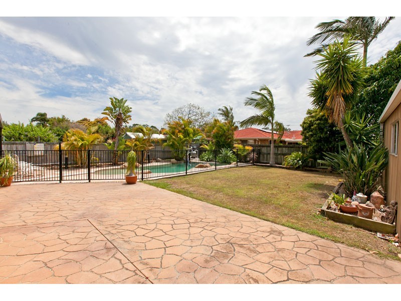 136 Sycamore Parade, Victoria Point QLD 4165