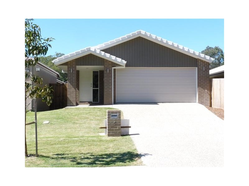 9 Riley Peter Place, Cleveland QLD 4163
