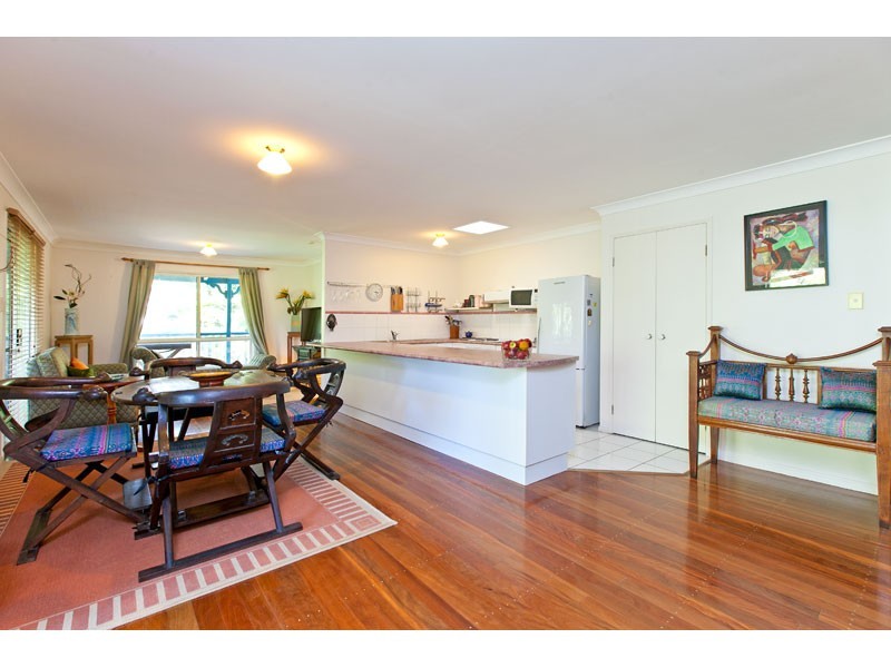 20 Shirley Street, Coochiemudlo Island QLD 4184