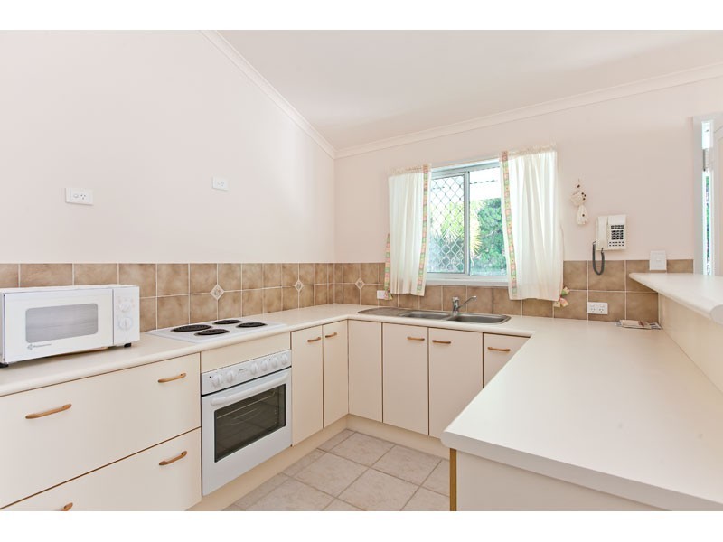 7 Perulpa Street, Coochiemudlo Island QLD 4184