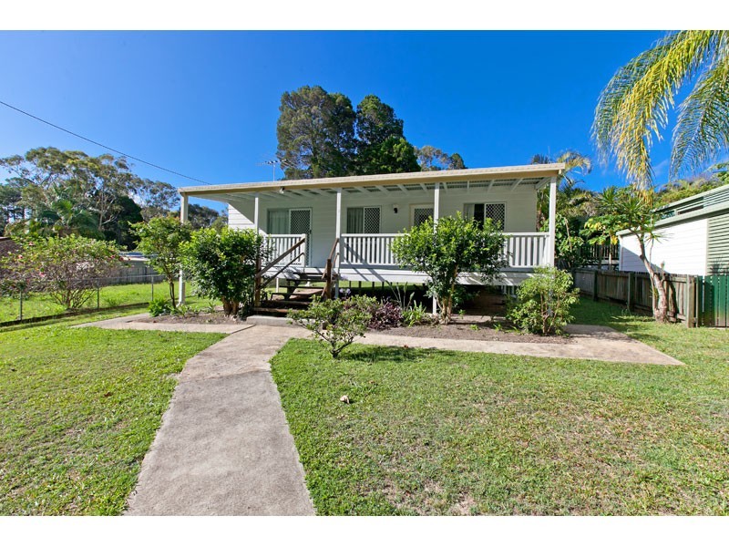 7 Perulpa Street, Coochiemudlo Island QLD 4184