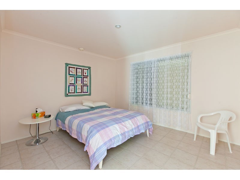 7 Perulpa Street, Coochiemudlo Island QLD 4184