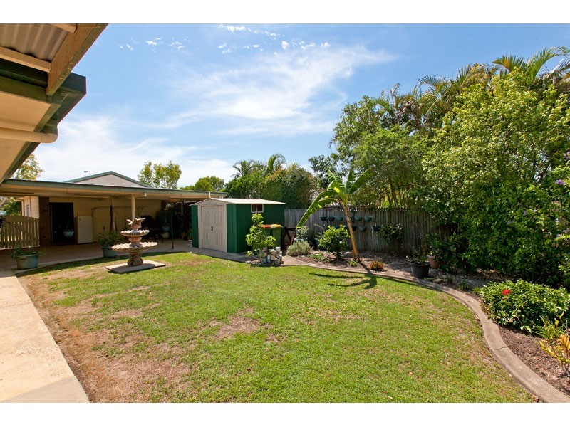 21 Poinciana Avenue, Victoria Point QLD 4165