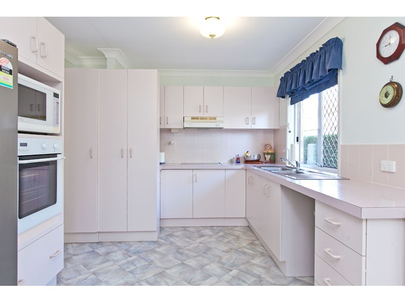 21 Poinciana Avenue, Victoria Point QLD 4165