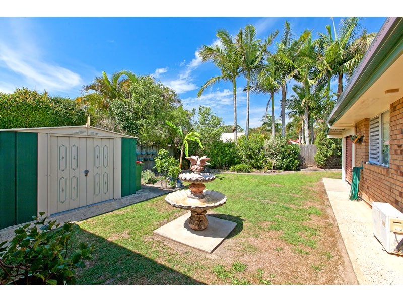 21 Poinciana Avenue, Victoria Point QLD 4165