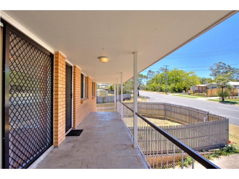 8 Francis Road, Shailer Park QLD 4128
