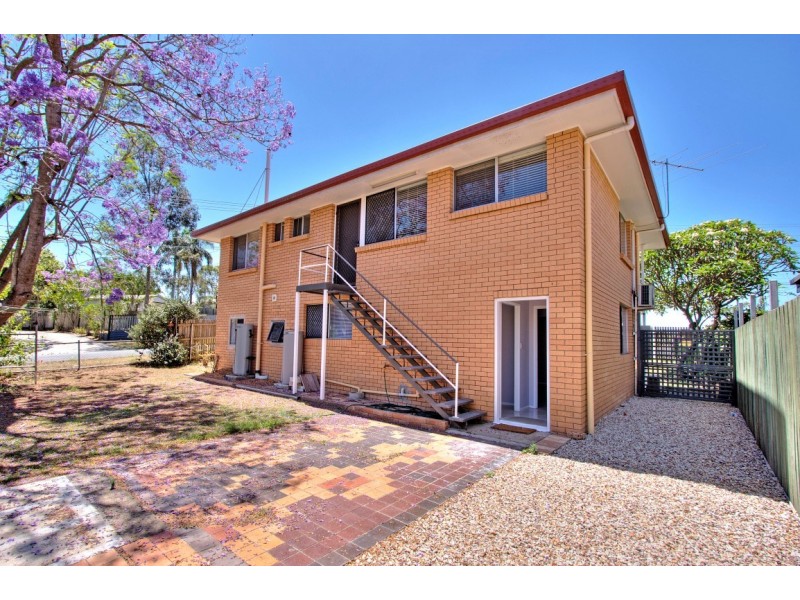 8 Francis Road, Shailer Park QLD 4128