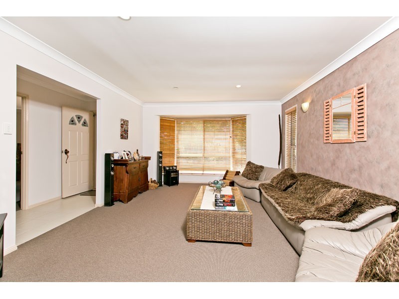 8 Clay Gully Road, Victoria Point QLD 4165