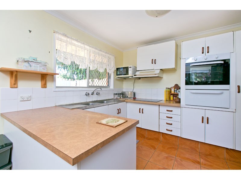 7 Magnolia Parade, Victoria Point QLD 4165