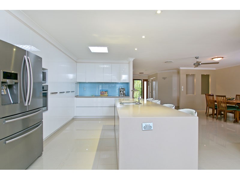 3 Stormlily Court, Victoria Point QLD 4165