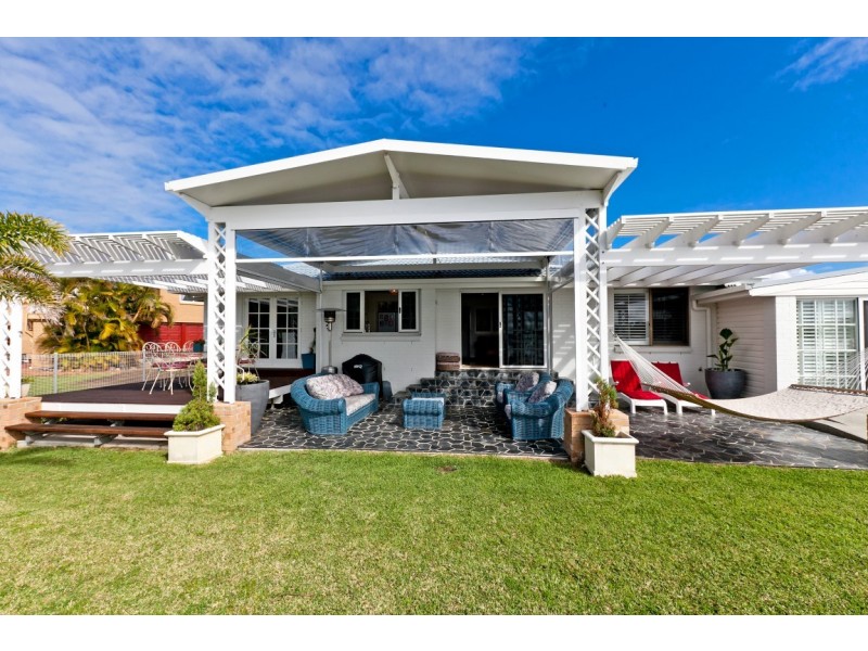 31 Base Street, Victoria Point QLD 4165