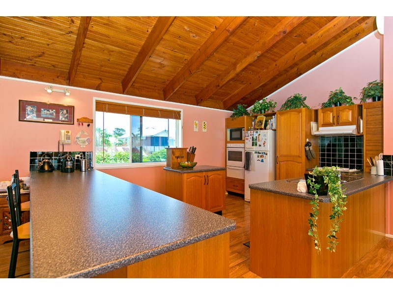 9a Eagle Street, Victoria Point QLD 4165