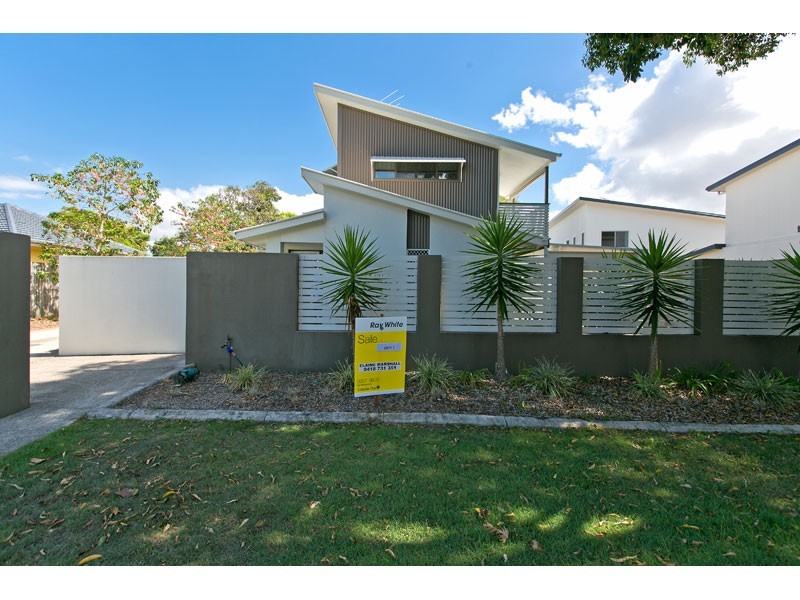 1/10 Boat Street, Victoria Point QLD 4165