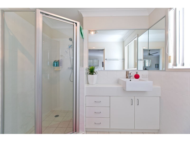 1/10 Boat Street, Victoria Point QLD 4165