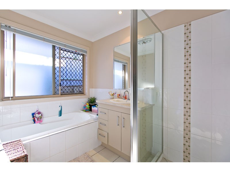 4 Karragarra Place, Thornlands QLD 4164