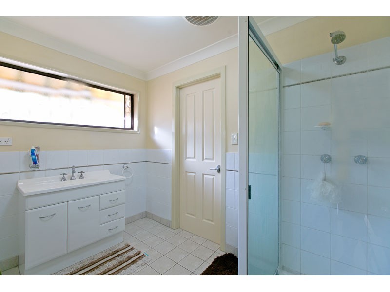 9 Beach Court, Victoria Point QLD 4165